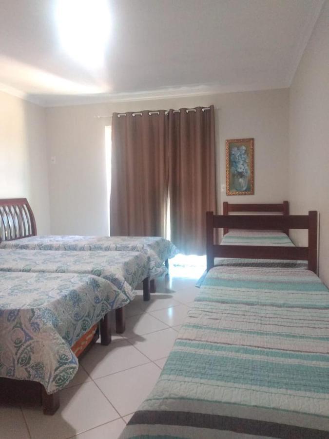 Triplex Praia Do Pero 카보프리우 외부 사진